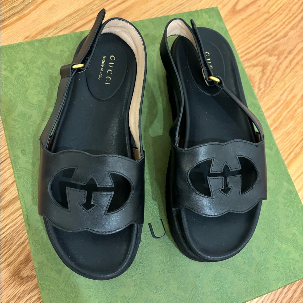 Gucci Women’s Slideback Sandals Size 39